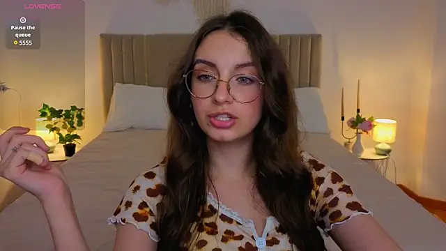 Real_cutie1 webcam