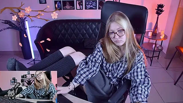 lanafitch webcam