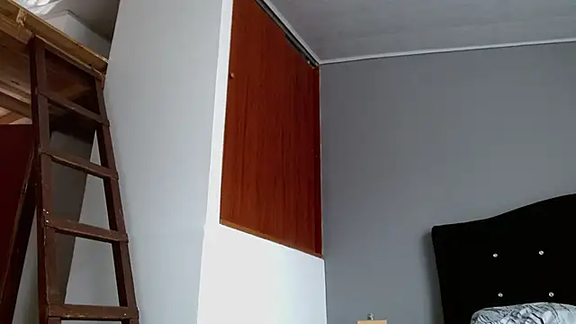 Emilia_1995 webcam