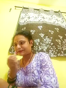 Priti_hote webcam