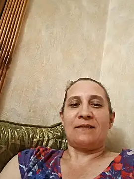 KatieLove133 webcam