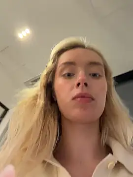 PollyDolly webcam
