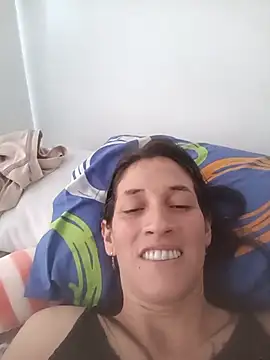 Vikyhot27 webcam