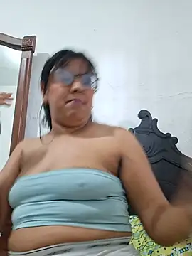 ZaidaWet webcam
