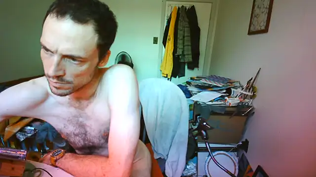 JohnnyMoves webcam