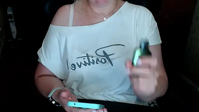 AlisaHot55 webcam