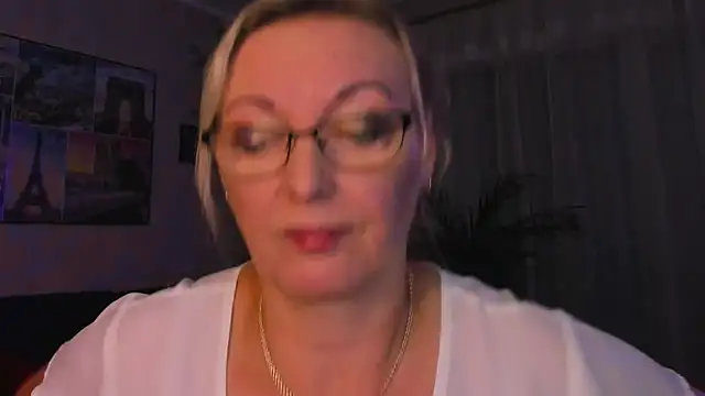 vanessa_chat