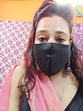 Hotpuja25 webcam