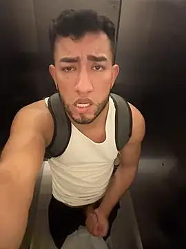 liam_bronw live webcam