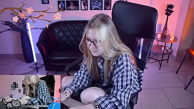 lanafitch webcam