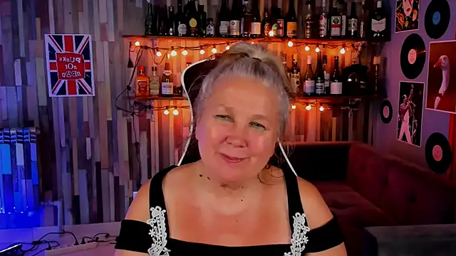 LilaMaharani webcam