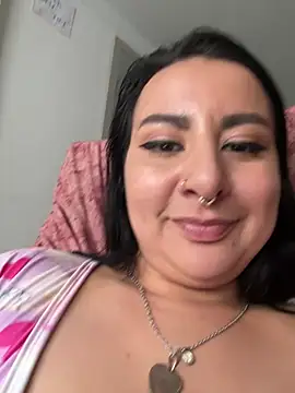 Abril_Luv webcam