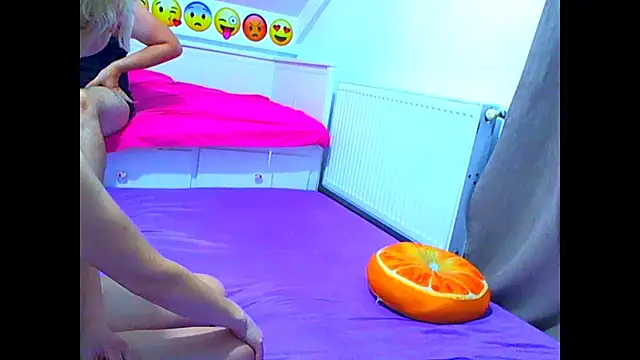 evehotty live cam on StripChat