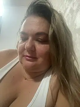MikyVesela webcam