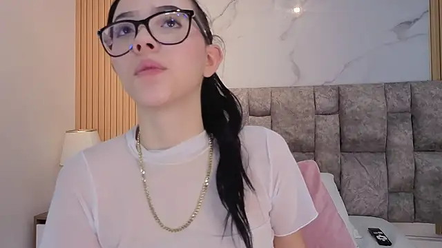 angel__kiss webcam