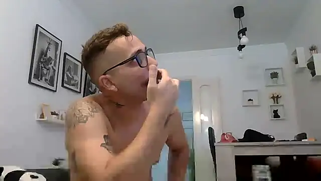 yanick931 webcam