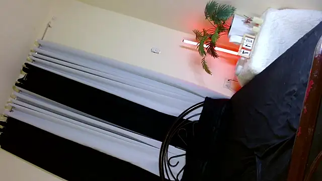 falling_angel96 webcam