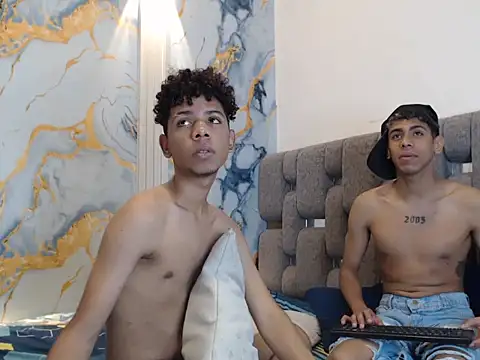 CUTE_BOYS2026 webcam