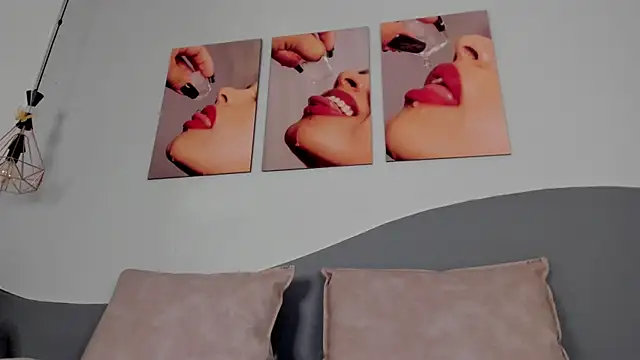 CannelaSmith webcam