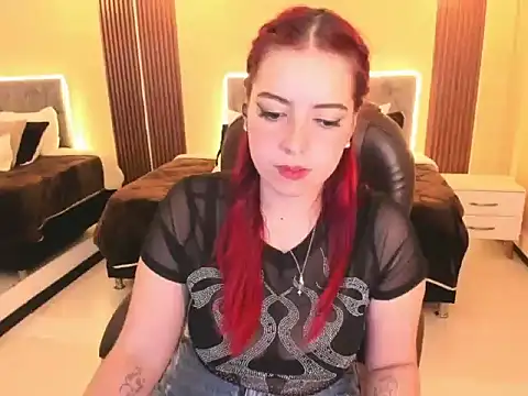 Blair_red_ webcam