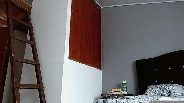 Emilia_1995 webcam