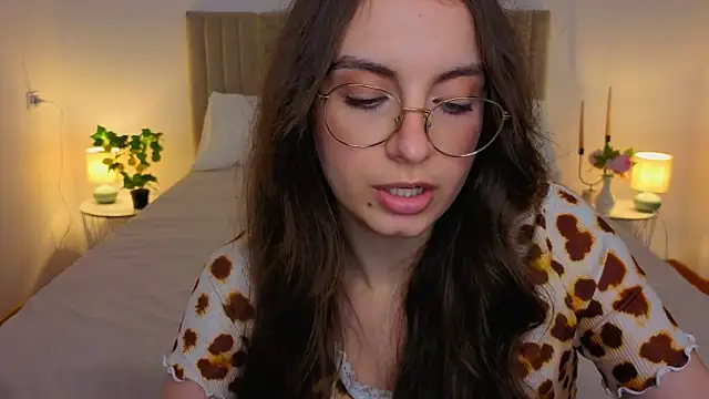 Real_cutie1 webcam