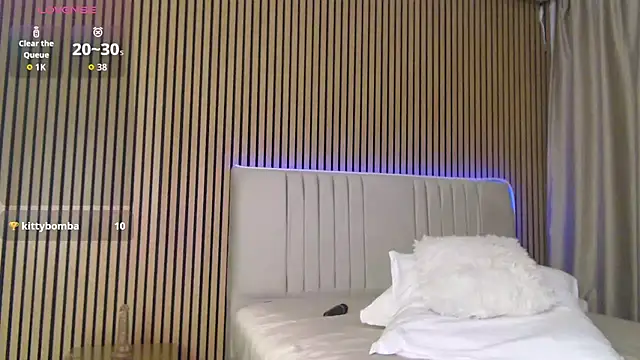 Halie_May webcam