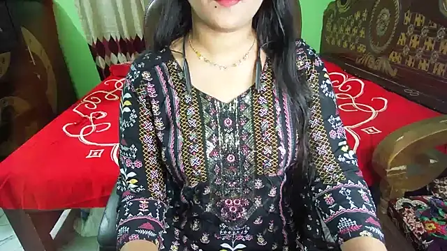 BengaliQueenStar webcam