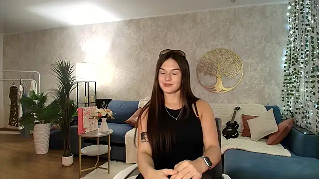 luna_lust_212 webcam