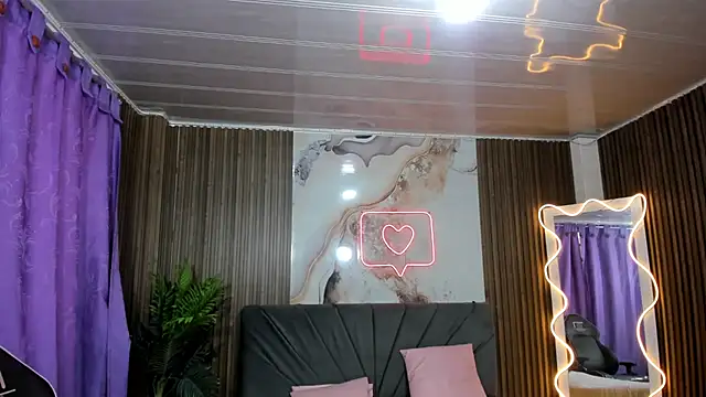 Krysstal_tay1 webcam