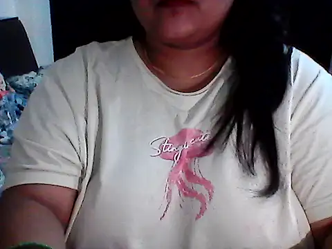 radhikkaa webcam
