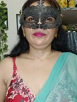 BhabhiPooja69 webcam