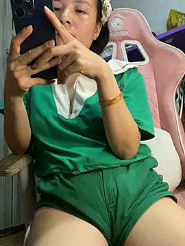 Ivy_Trix2 webcam