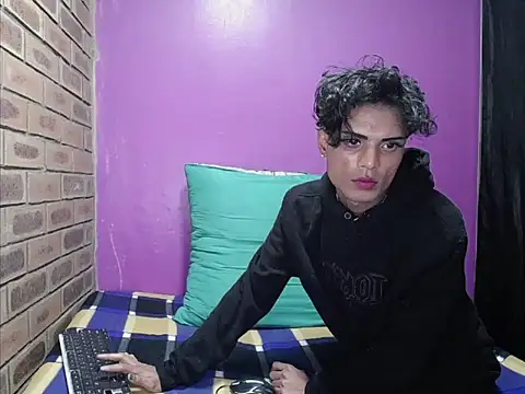dadyslilslut24 webcam