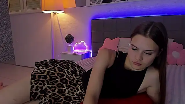 LuisaClover webcam