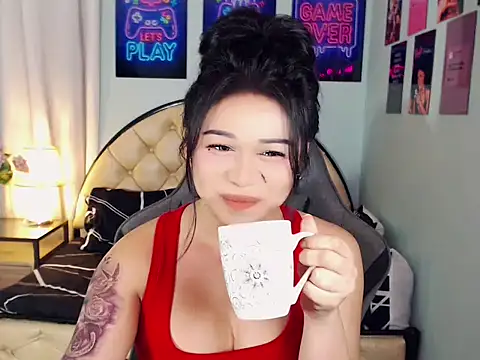 SexxyTsLoverr webcam