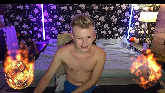 Vuitton live sex cam