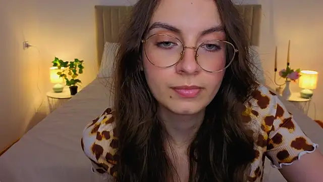 Real_cutie1 webcam