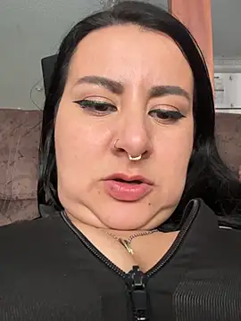 Abril_Luv webcam