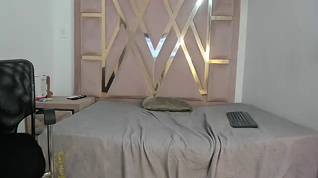 Kattyasm webcam