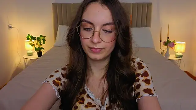 Real_cutie1 webcam