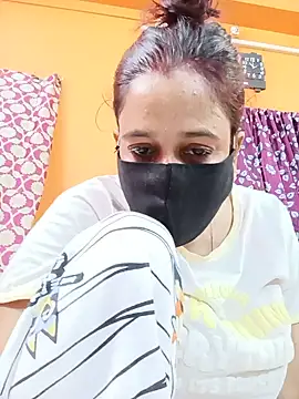 Hotpuja25 webcam