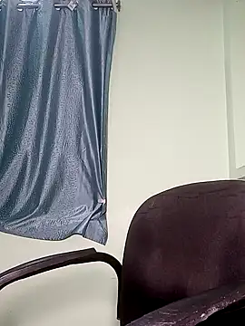 shrutee12 webcam