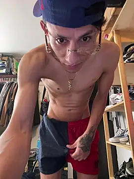 alexmendoza24 webcam