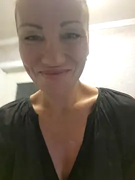 pure_elena webcam