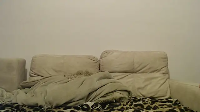 TiffanyPeretz webcam