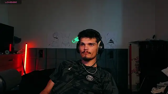 JordanShow webcam