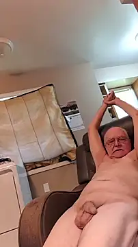 Joeyw57 webcam