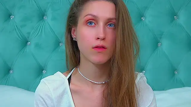 HaileyArden webcam