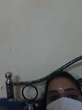TamilPonnuJeevitha webcam